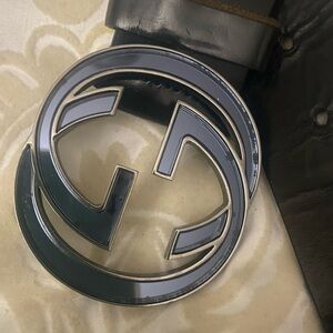Gucci men’s belt black with dark blue buckle size 44